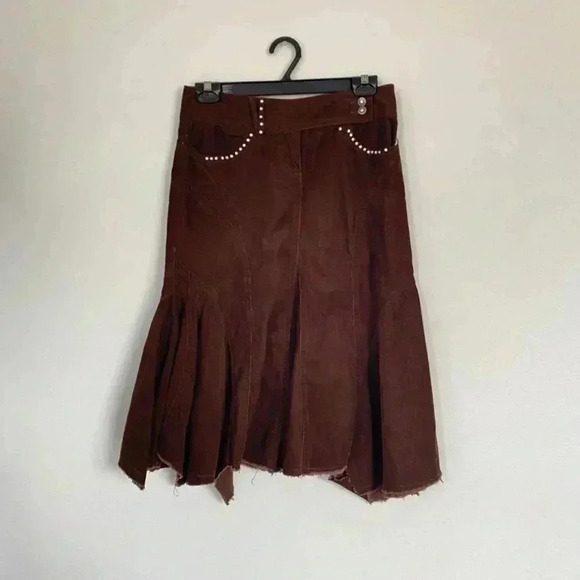 Brown corduroy bedazzled maxi skirt. - Picture 1 of 4